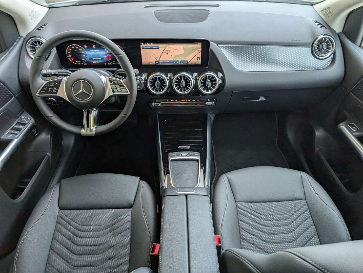 Mercedes Classe B 180 Progressive - 2025 - Joinsteer - #16