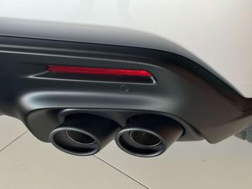 Ferrari Purosangue — photo 20
