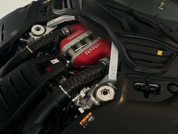 Ferrari Purosangue — photo 23