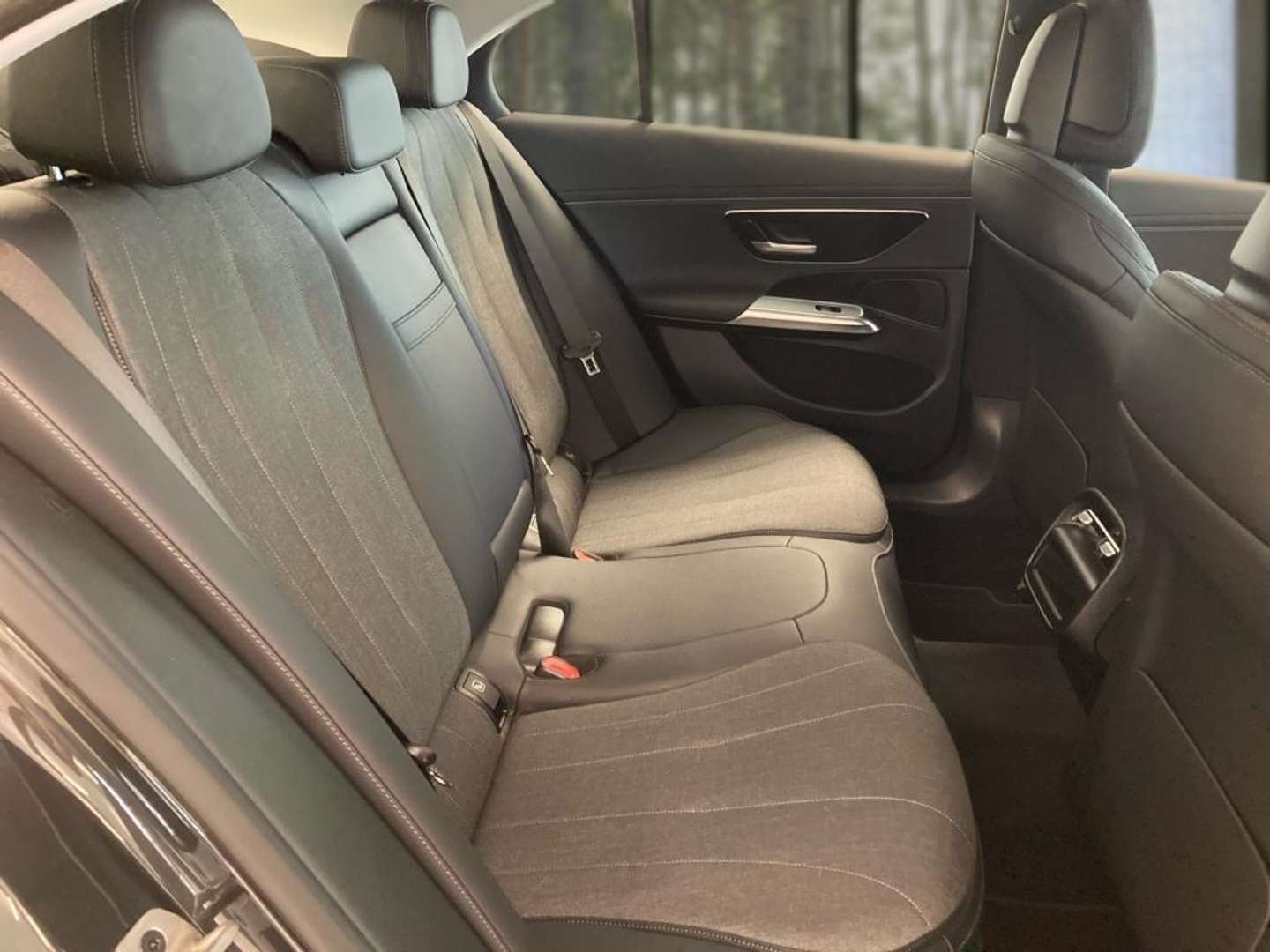 Mercedes Classe E 200 Avantgarde - 2024 - Joinsteer - #8