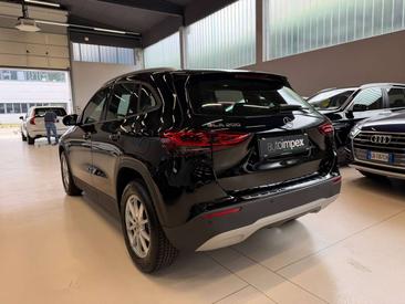 Mercedes GLA 200 — photo 5