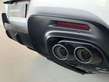 Ferrari Purosangue — photo 32
