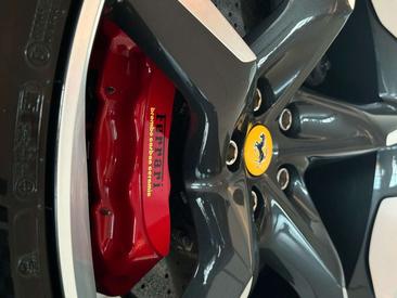 Ferrari Purosangue — photo 33