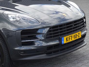 Porsche Macan S — photo 35
