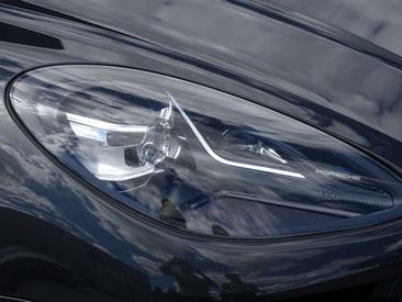 Porsche Macan S — photo 36