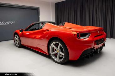 Ferrari 488 Spider — photo 4