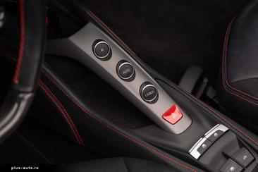 Ferrari 488 Spider — photo 20