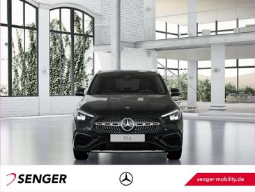 Mercedes GLA 200 — photo 4