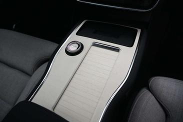 Volvo EX90 Twin Motor — photo 13