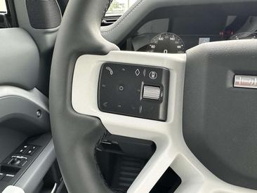 Land Rover Defender 90 Hard Top D250 — photo 17