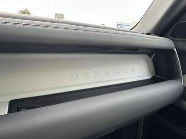 Land Rover Defender 90 Hard Top D250 — photo 27