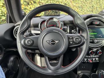 Mini 3 Portes Berline John Cooper Works — photo 10