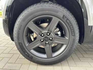 Land Rover Defender 90 Hard Top D250 — photo 30