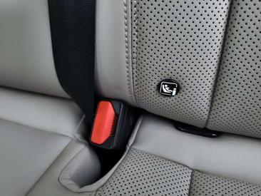 Land Rover Defender 110 P400 MHEV — photo 27
