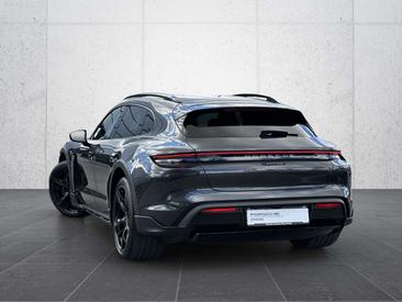 Porsche Taycan Cross Turismo 4 — photo 8