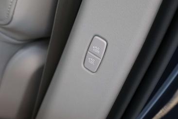 Volvo EX90 Twin Motor — photo 28