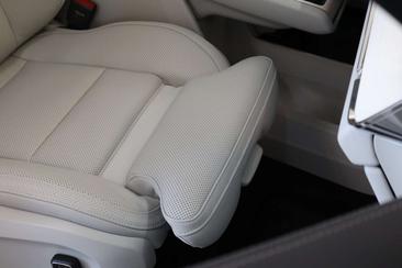 Volvo EX90 Twin Motor — photo 32