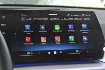 BMW IX2 Coupé SUV XDrive30 — photo 44