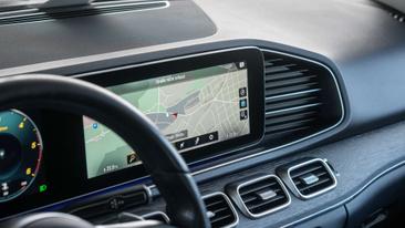 Mercedes GLE 400 D — photo 14