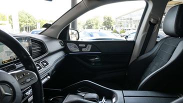 Mercedes GLE 400 D — photo 15
