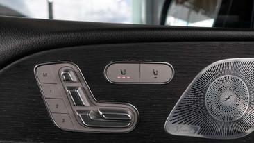 Mercedes GLE 400 D — photo 20