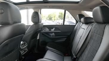 Mercedes GLE 400 D — photo 24