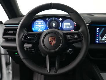 Porsche Macan Electric — photo 4