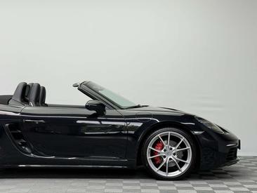 Porsche 718 Cabriolet Boxster S — photo 30
