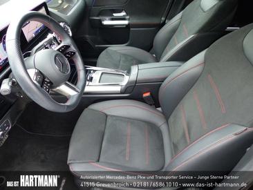 Mercedes GLA 200 — photo 3