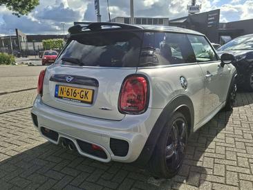 Mini 3 Portes Berline John Cooper Works — photo 6