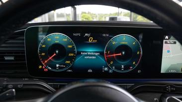 Mercedes GLE 400 D — photo 45