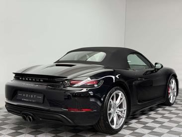Porsche 718 Cabriolet Boxster S — photo 44