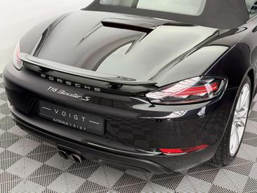 Porsche 718 Cabriolet Boxster S — photo 46