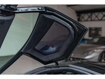 McLaren 720S — photo 35