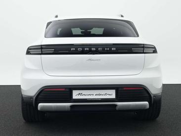 Porsche Macan Electric — photo 37