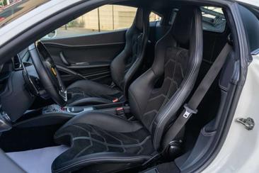 Ferrari 458 Italia — photo 18