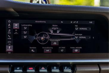 Porsche 911 Carrera S — photo 29