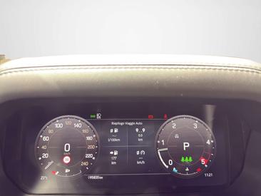 Land Rover Defender 90 D250 MHEV — photo 12