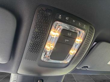 Mercedes EQA 250 — photo 14