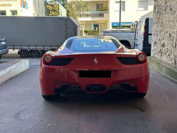 Ferrari 458 Italia — photo 11