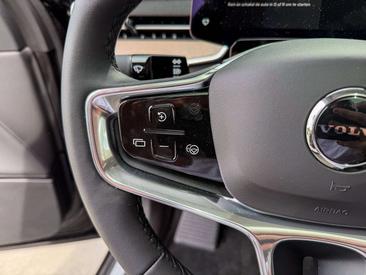 Volvo EX90 Twin Motor — photo 23