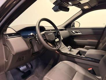 Land Rover Range Rover Velar D200 — photo 8