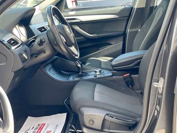 BMW X1 SDrive18d — photo 6