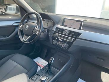 BMW X1 SDrive18d — photo 9