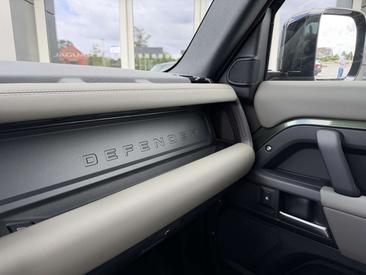 Land Rover Defender 90 Hard Top D250 — photo 23