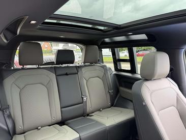 Land Rover Defender 90 Hard Top D250 — photo 27