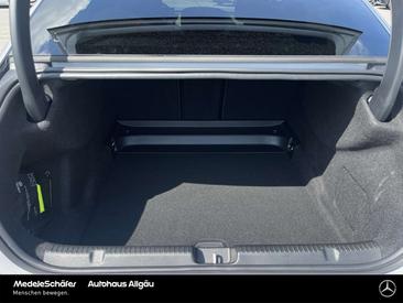 Mercedes EQE Berline 300 — photo 21