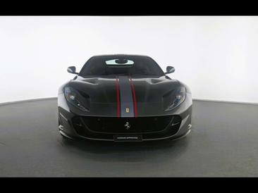 Ferrari 812 Superfast — photo 3