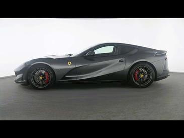 Ferrari 812 Superfast — photo 5