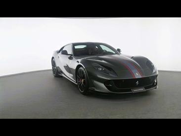 Ferrari 812 Superfast — photo 14